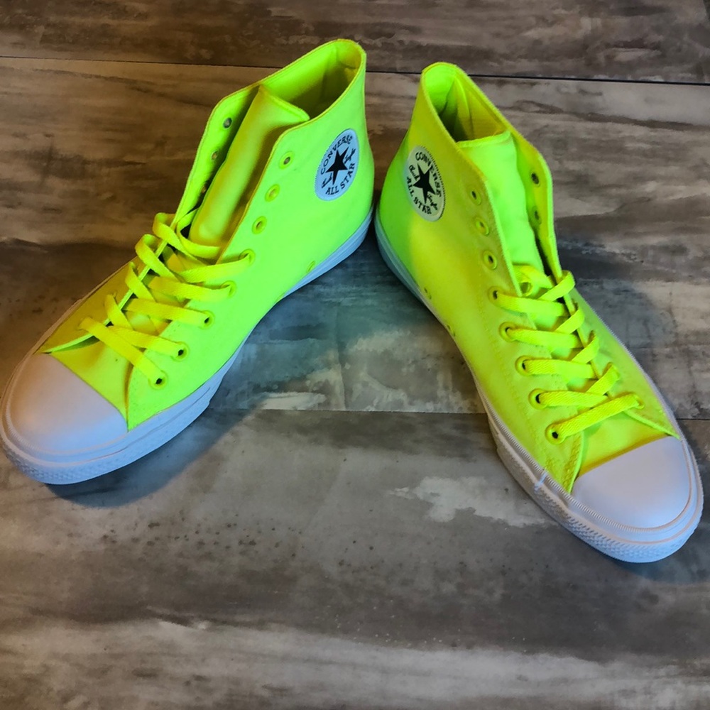 New! Converse  II HI Volt Neon Green men’s 10 - Picture 2 of 8
